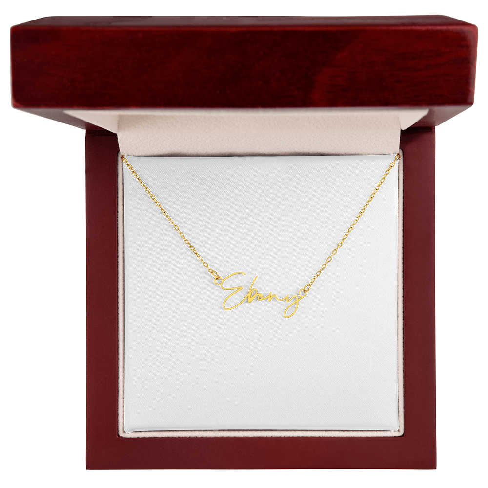 Personalized Perfection: Custom Name Necklace