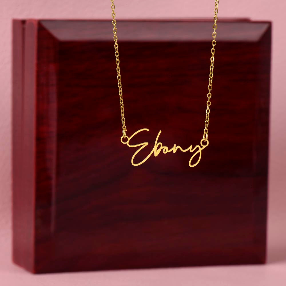 Personalized Perfection: Custom Name Necklace