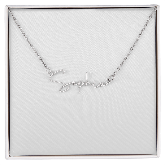 Personalized Perfection: Custom Name Necklace